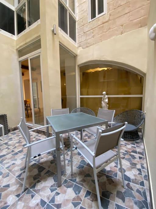 Vallettadreamsuites Groud Floor Shared Sea View Rooof Terrace Ngoại thất bức ảnh